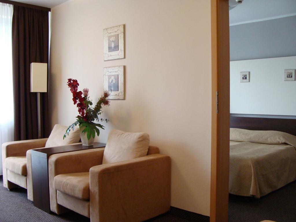 Hotel Dal 그단스크 외부 사진